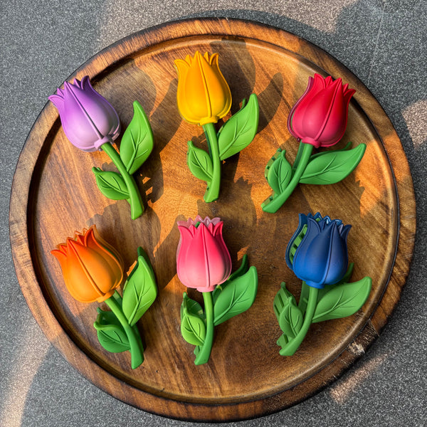 Tulip Bloom Hair Claw